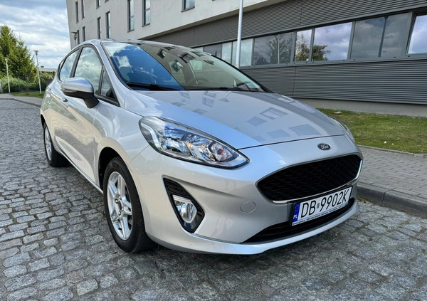 Ford Fiesta cena 44999 przebieg: 89000, rok produkcji 2018 z Żywiec małe 667